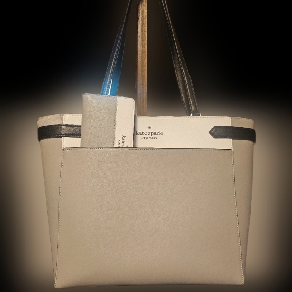 Kate Spade Elegant Beige and Black Color Block Laptop Tote And Wallet